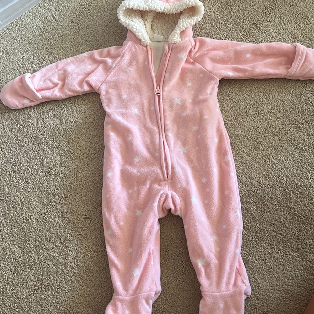 Old Navy fleece footie baby girl 6-12 months